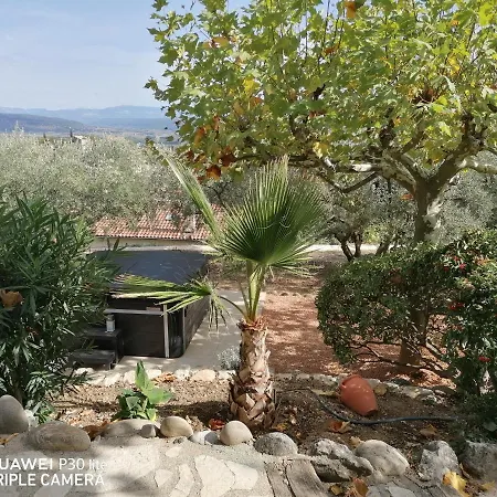 D'hotes Et En Luberon Daire Volx