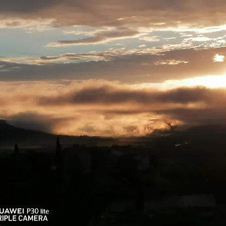 Daire D'hotes Et En Luberon *