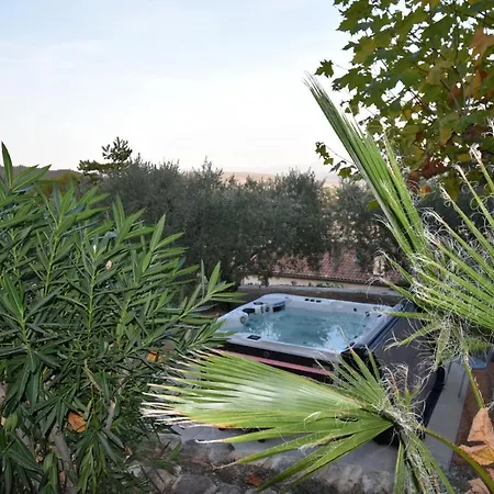 Apartment D'hotes Et En Luberon *