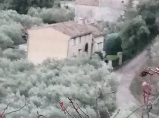 D'hotes Et En Luberon * Volx