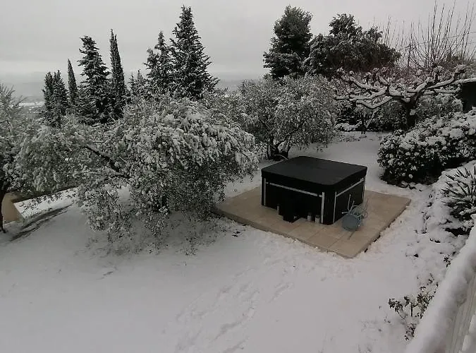 D'hotes Et En Luberon Apartment Volx