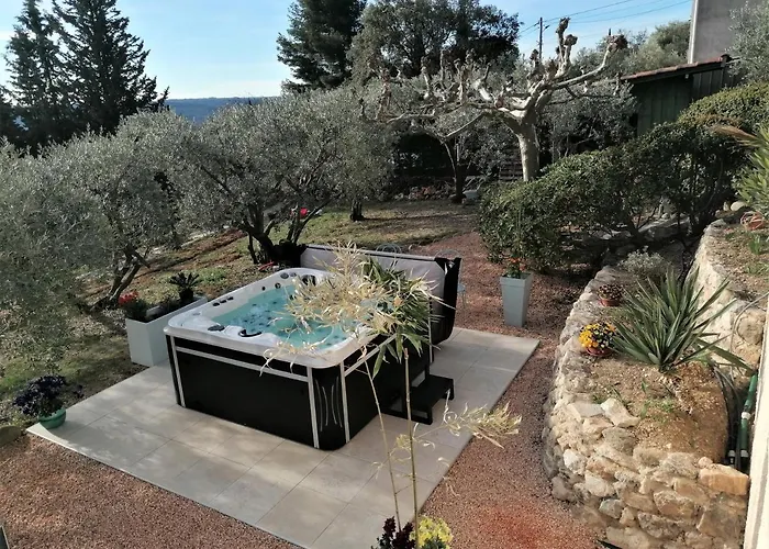 Apartment D'hotes Et En Luberon