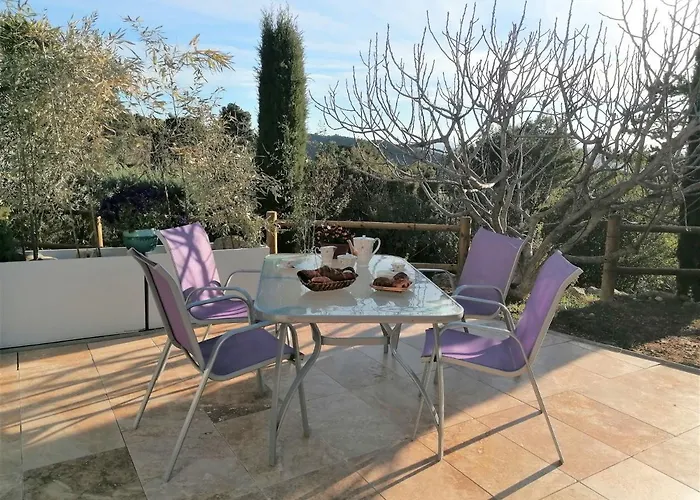 D'hotes Et En Luberon * Volx