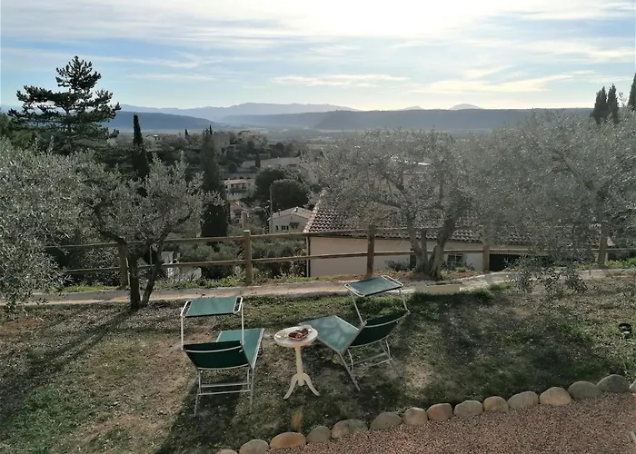 D'hotes Et En Luberon * Volx